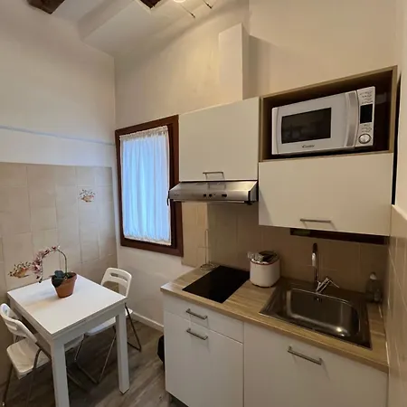 Cozy Close To Biennale Of * البندقية