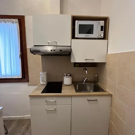 Apartment Cozy Close To Biennale Of
