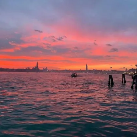 Apartment Cozy Close To Biennale Of Venice