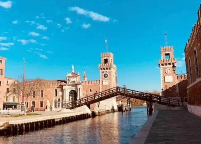 Apartman Cozy Close To Biennale Of Velence